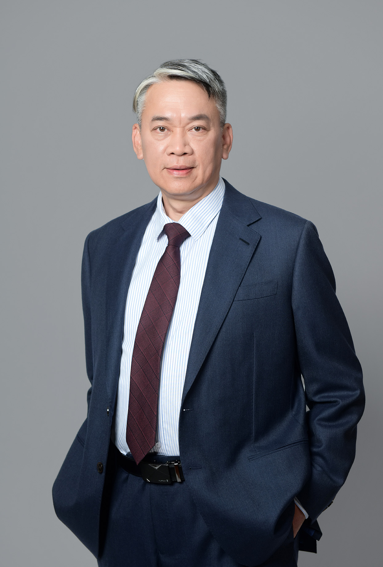 邱显寰