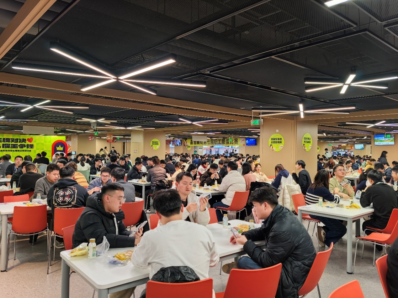 ﻿杀出重围！新一届“掼蛋王”驾到！