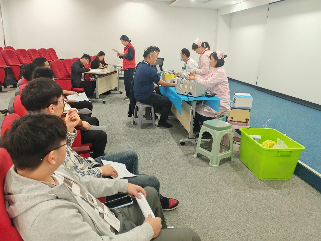 “热血传真情，奉献践初心” 爱心献血活动圆满举办